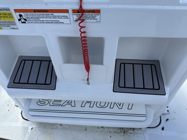 SOLD.  2023 SEA HUNT 21' - Image 23