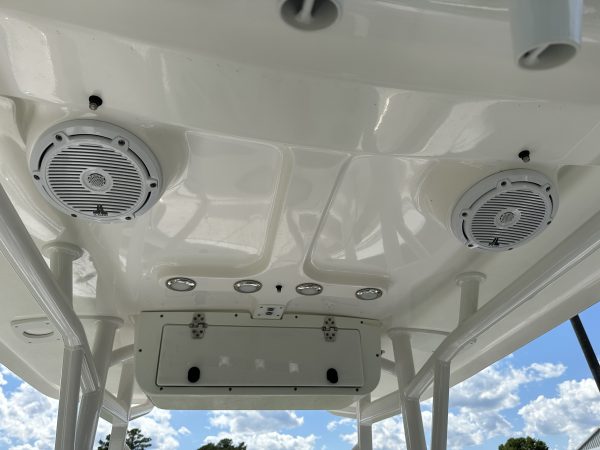 SOLD.  2023 SEA HUNT 21' - Image 25