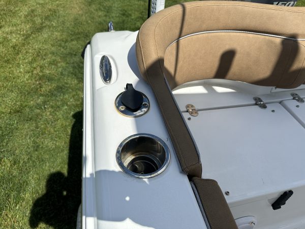 SOLD.  2023 SEA HUNT 21' - Image 30