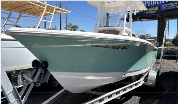 SOLD.  2023 SEA HUNT 21' - Image 4