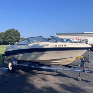 2003 Four Winns Freedom 180-18'