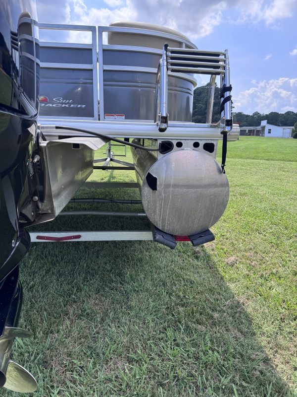 SOLD-   2024 Sun Tracker Party Barge 22 DLX in VA - Image 9