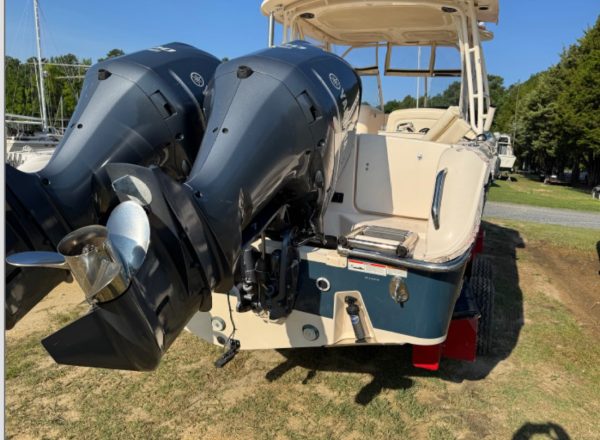 SOLD---2019 Grady White Boat 285 Freedom - Image 3
